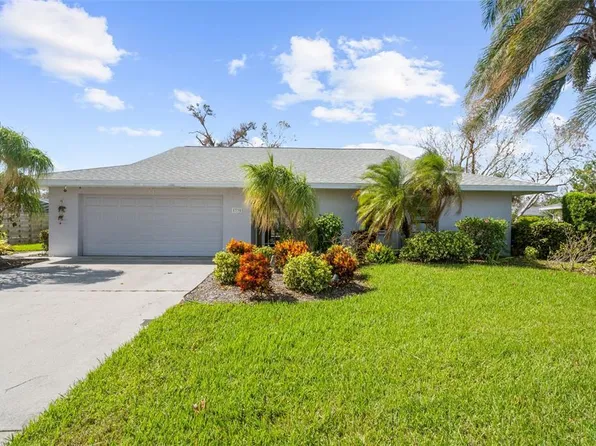 1335 Brookside Dr, Venice, FL 34285