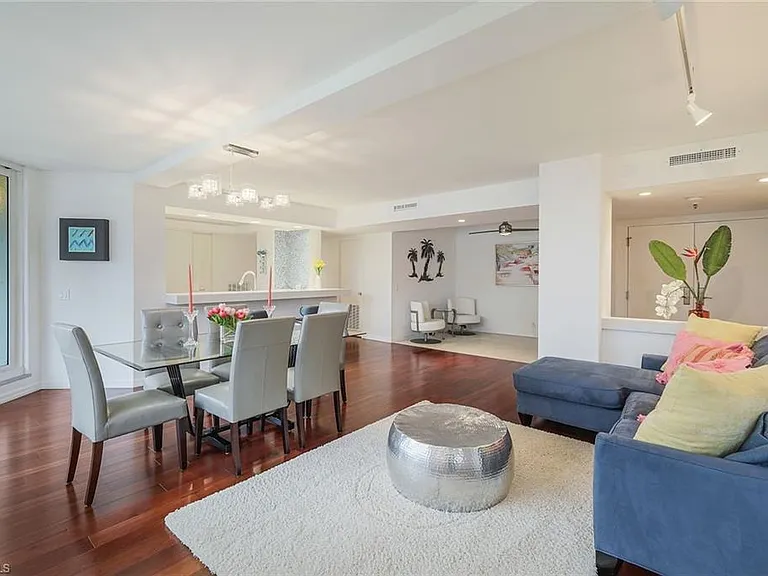 4041 Gulf Shore Blvd N #204 — Photo 5