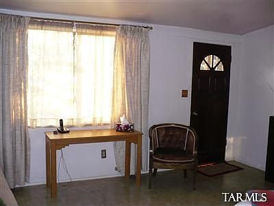 1st image of 4032 N Fontana Ave