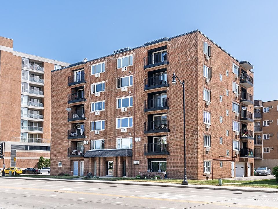 1st image of 659 Des Plaines Ave #6A
