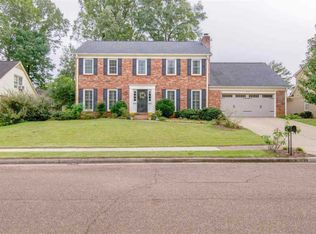 8619 Riverchase Dr, Germantown, TN 38139