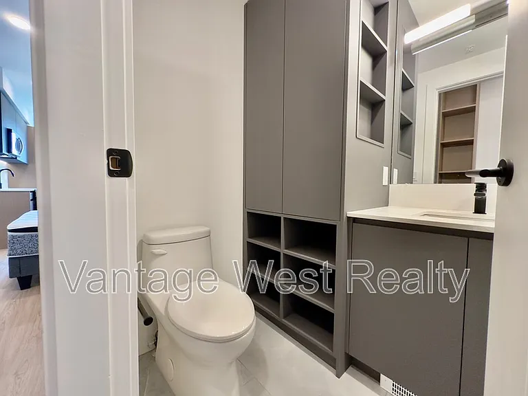 720 Klo Rd #409 — Photo 3