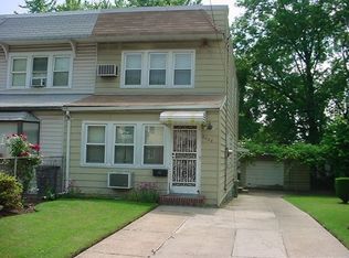 4228 Marathon Pkwy, Flushing, NY 11363