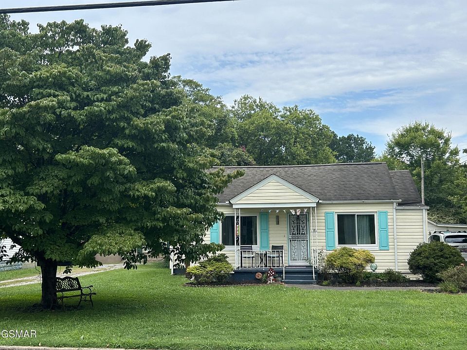 1st image of 946 E Moody Ave
