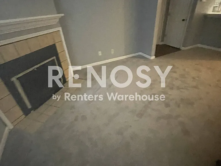 609 Barrington Hills Dr — Photo 8