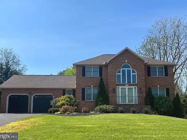 20115 Teakwood Dr, Hagerstown, MD 21742