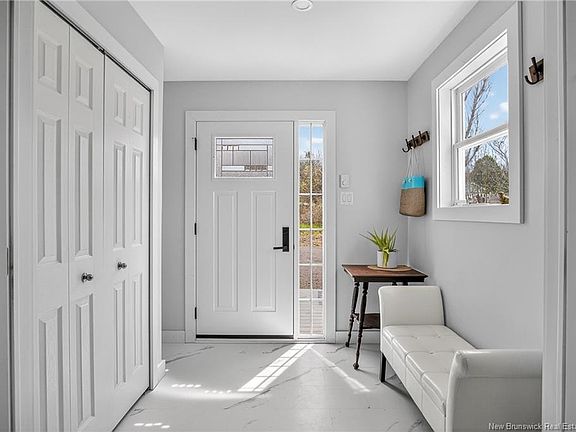 3rd image of 57 Summerville Rd