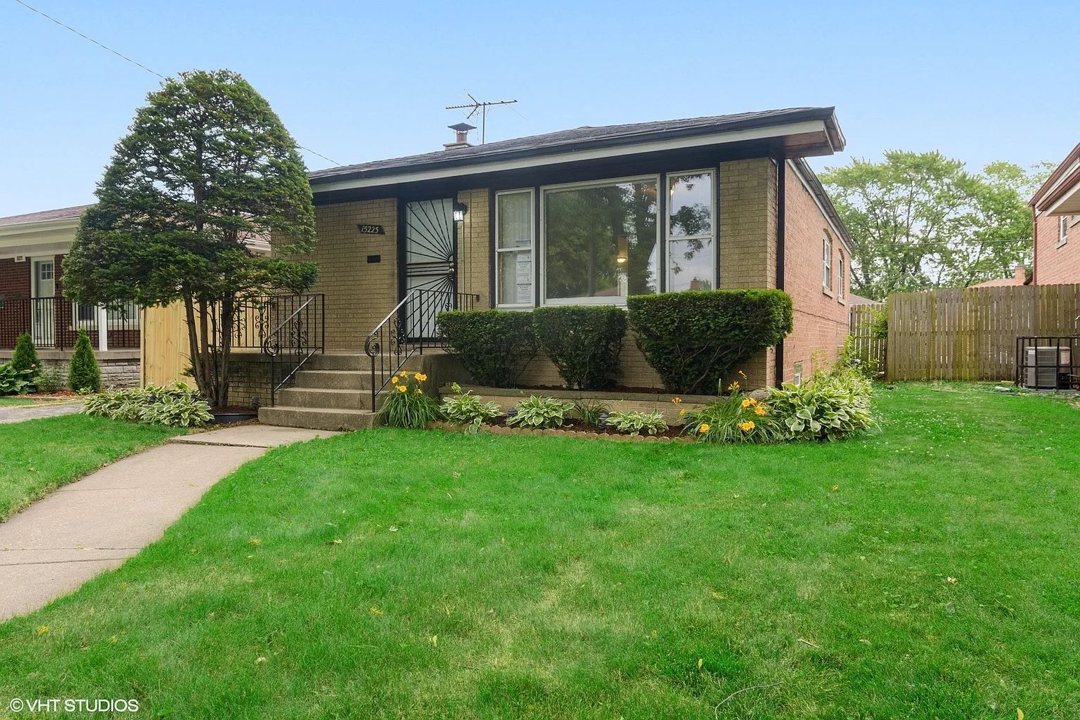 15225 Grant St photo 1