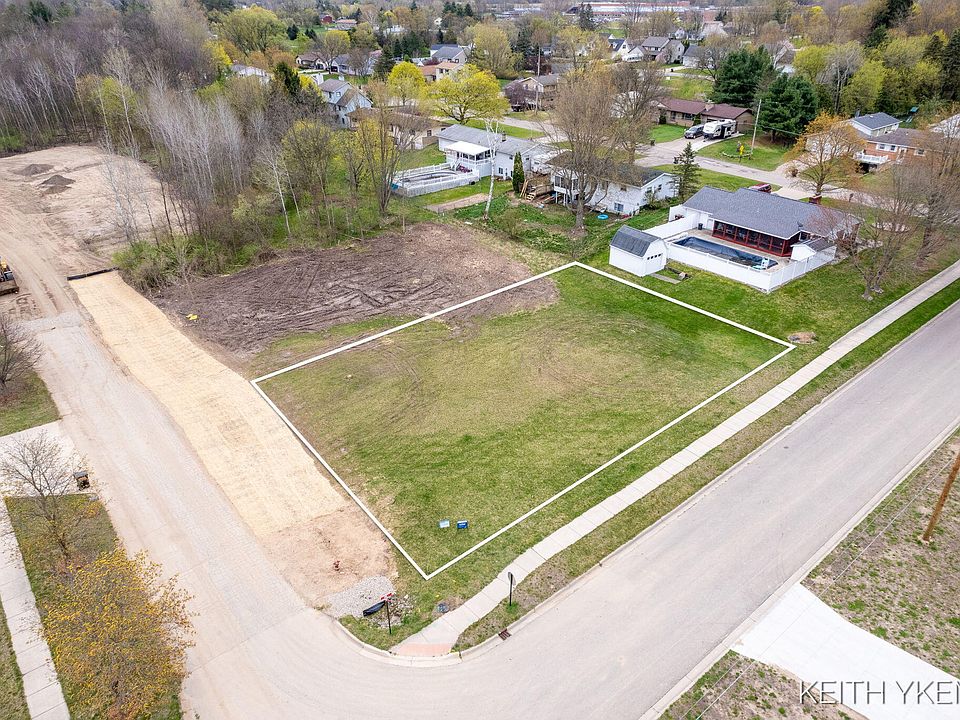1st image of 60 Ann St NE Lot 37