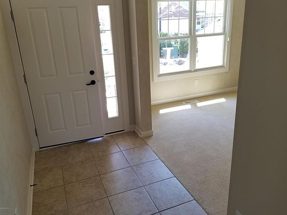 4th image of 6035 Woodcrest Ct