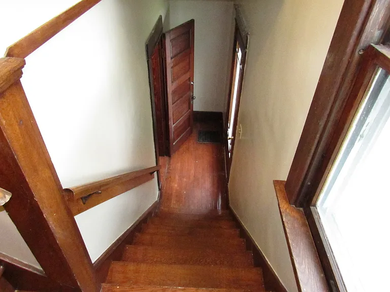 821 S 7th St — Photo 12