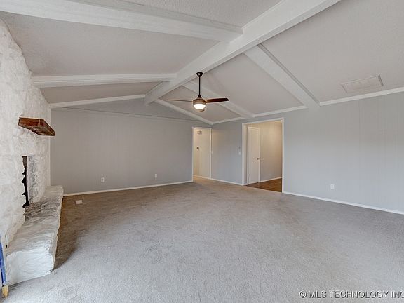 5th image of 520 W Roanoke St
