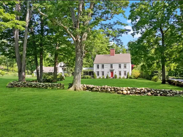 745 Briar Hill Road, Hopkinton, NH 03229