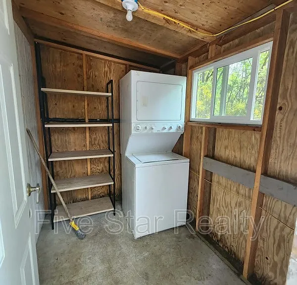 12896 Rices Crossing Rd #COTTAGE — Photo 14