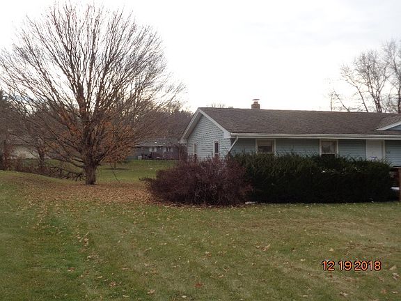2nd image of 2505 Whale Ave