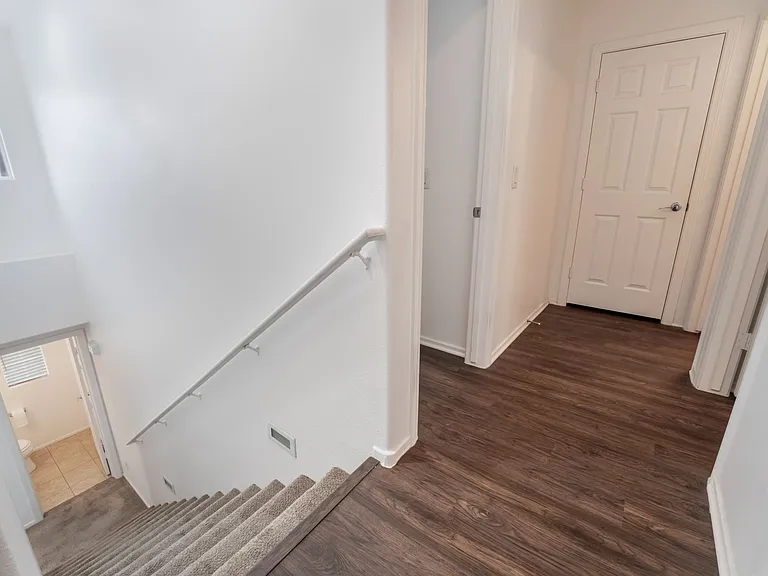 9132 Gabardine Ave — Photo 16
