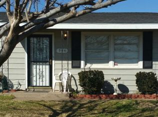 904 Canyon Dr, Midland, TX 79703