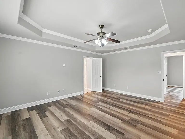 305 Timbercreek Ct — Photo 6