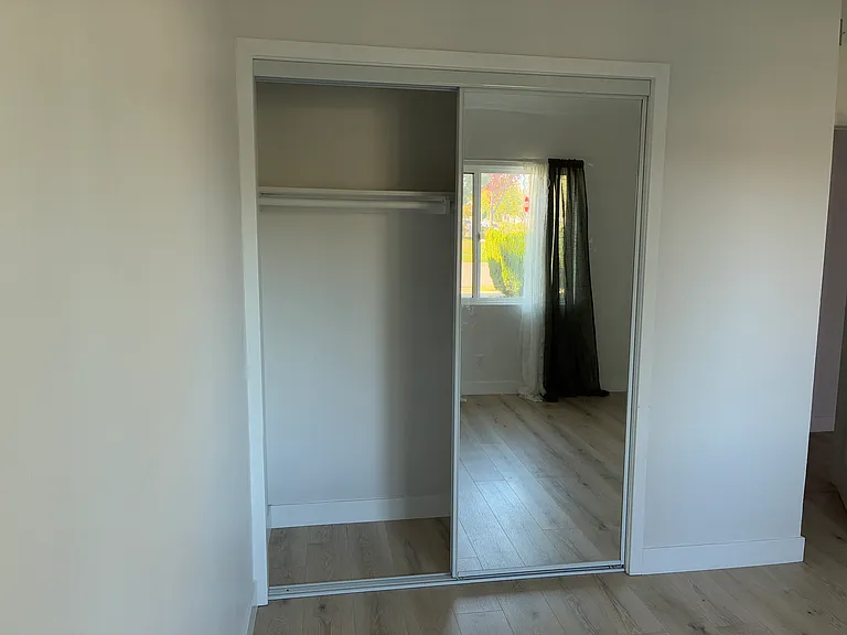957 N Jasmine Ave — Photo 7