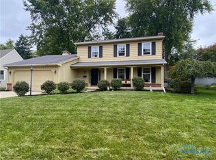 508 Highland Dr, Rossford, OH 43460