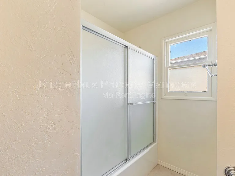5625 Gables St #A — Photo 21
