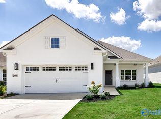 208 Mayflower Dr, Harvest, AL 35749