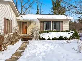 968 Touraine Ave, East Lansing, MI 48823
