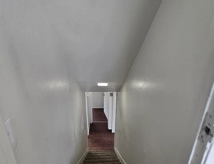 2513 S 10th St — Photo 20