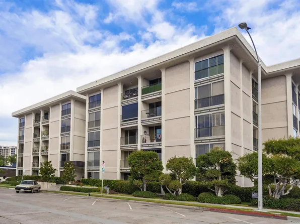 7811 Eads Ave Unit 104, La Jolla, CA 92037