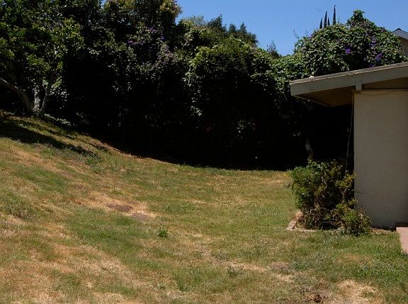 3rd image of 190 Catalina Dr