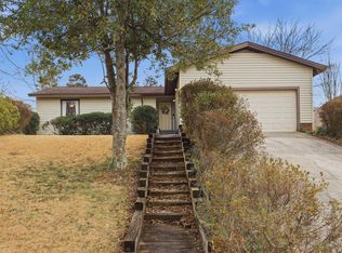 1004 Pine Oak Way, Taylors, SC 29687