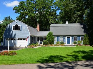 16 Arrowhead Rd, Wilton, CT 06897