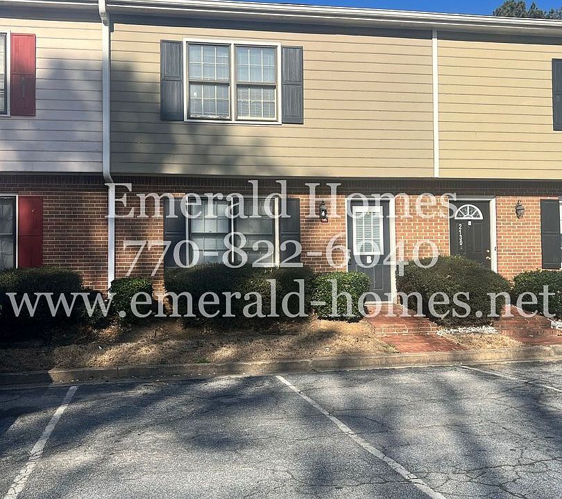 1st image of 2130B Kings Gate Cir SW