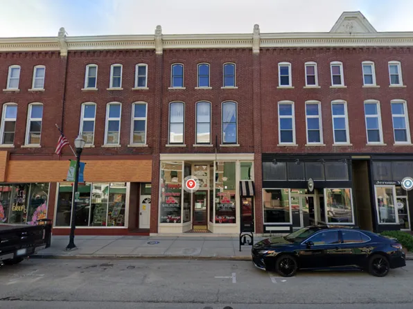 42 N Main St, Fond Du Lac, WI 54935