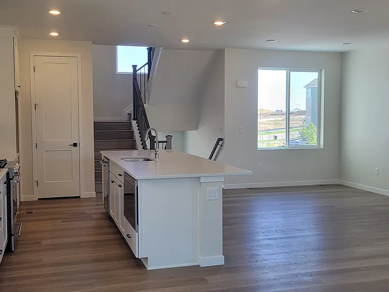 11732 Amplify Cir — Photo 6