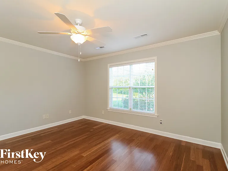 4701 Audrey Dr — Photo 9