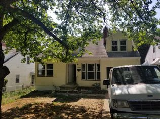 7422 Olive St, Kansas City, MO 64132