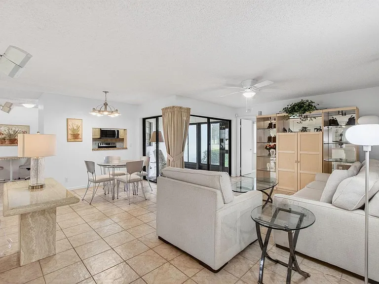 5851 Parkwalk Dr — Photo 17