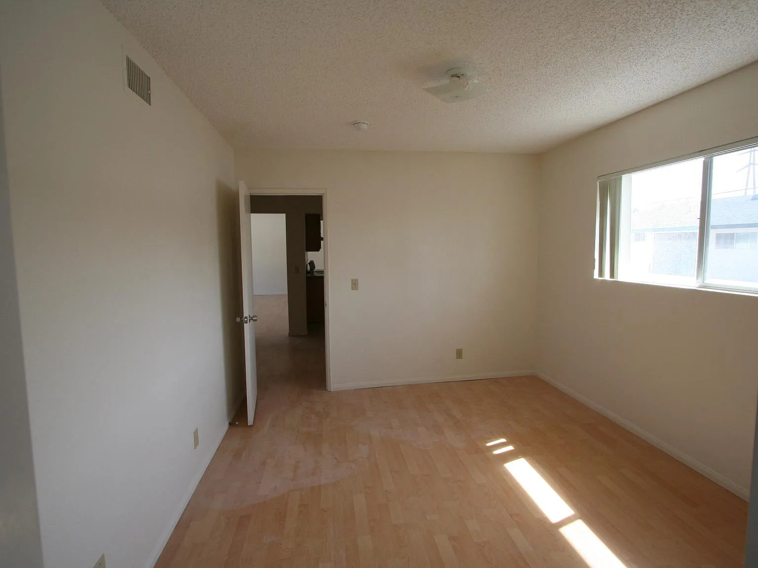 Morroco Apartments — Photo 4