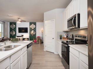 2444 Hiddenbrooke Trce, Seguin, TX 78155