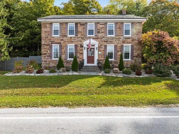 383 St. Albans Road, Swanton, VT 05488