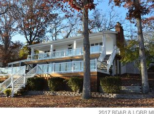 1756 Chimney Pt, Sunrise Beach, MO 65079