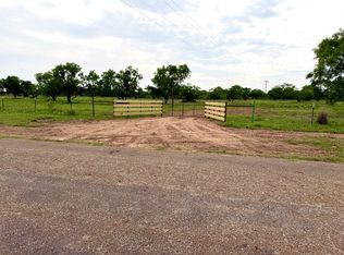 406 Airport Rd, Mason, TX 76856