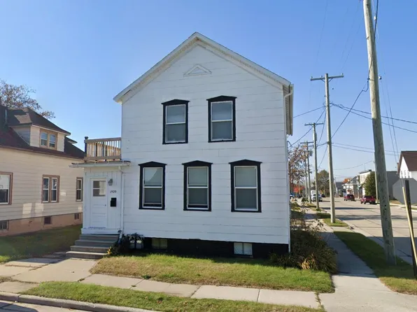 1920 Jefferson St, Two Rivers, WI 54241