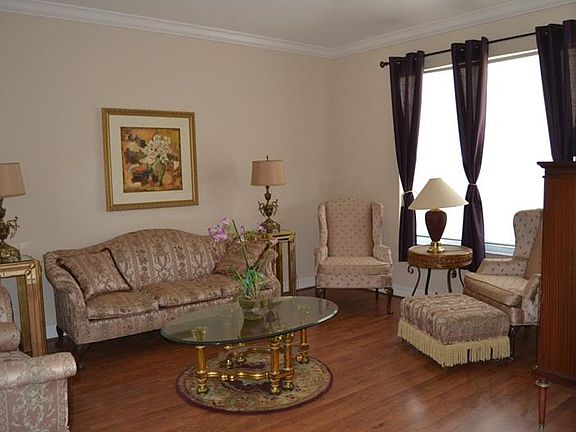 2nd image of 4012 Greystone Dr