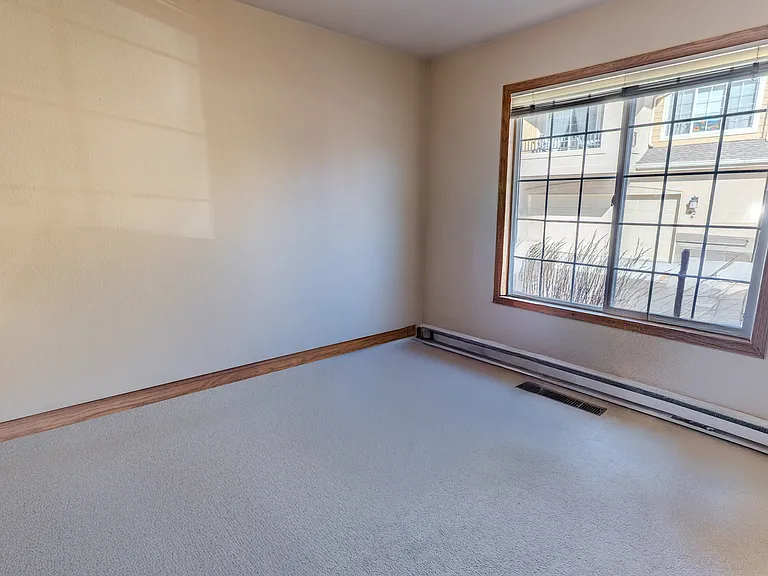5151 Boardwalk Dr #R2 — Photo 15