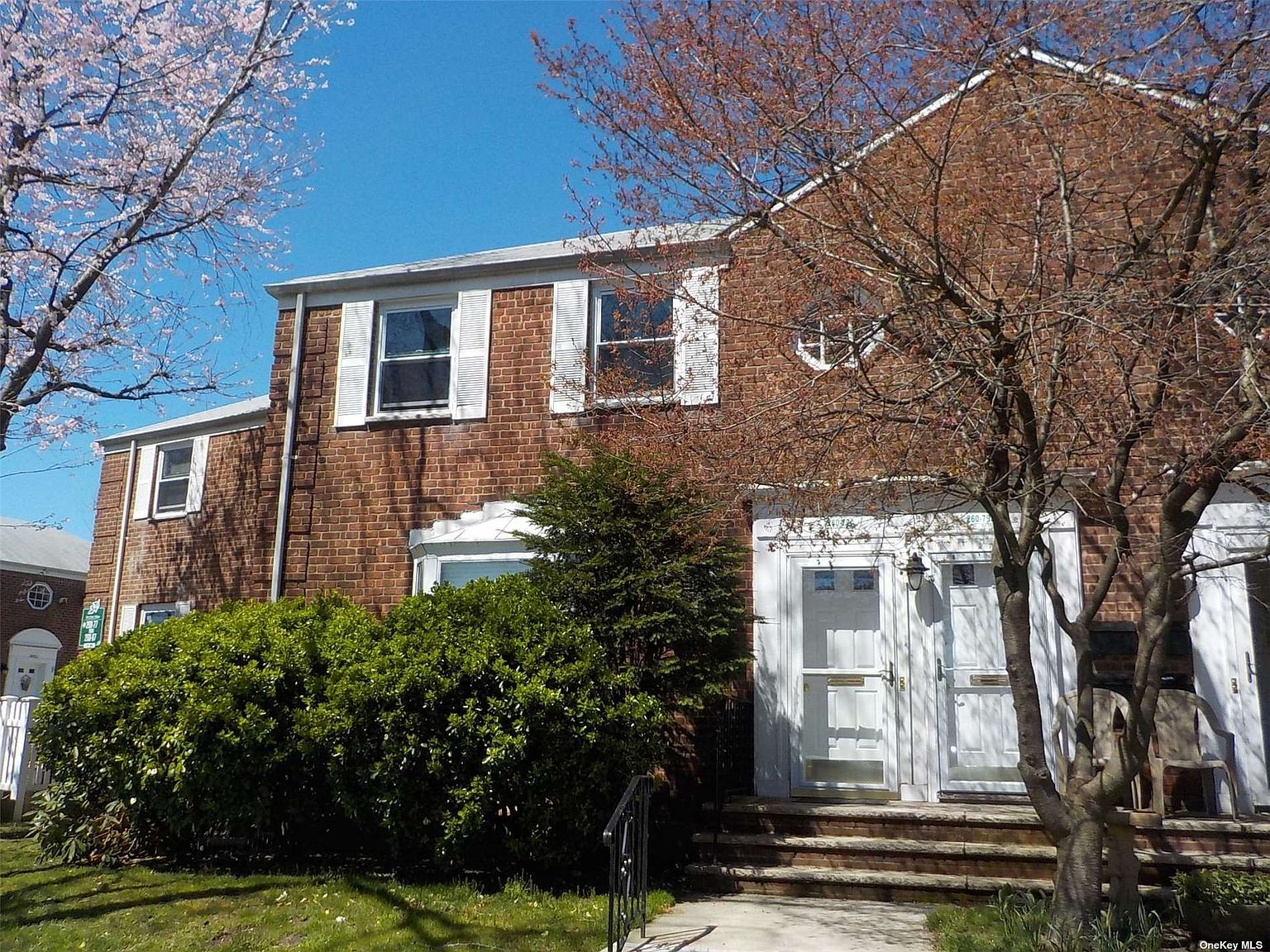 26079 73rd Avenue 2bd fl, Glen Oaks, NY 11004 Zillow