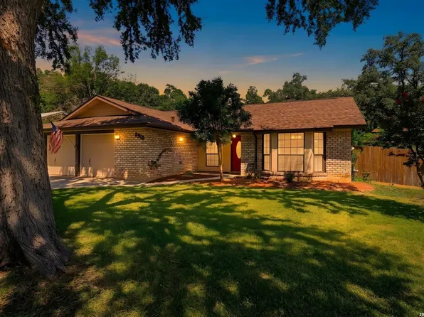 8915 Brightwater St, San Antonio, TX 78254