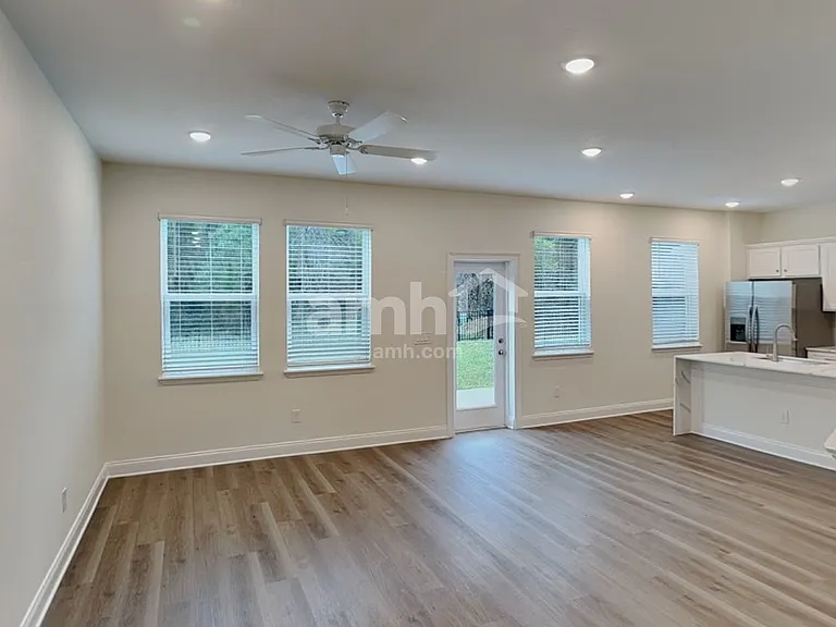 5674 Dease Rd — Photo 4