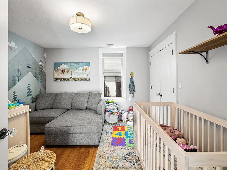 228 Havre St #3 — Photo 24